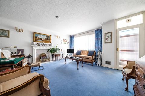 15 White House Drive, Stanmore, HA7 4NQ
