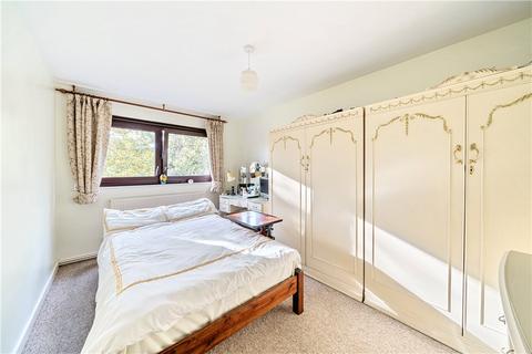 8 Rainsford Close, Stanmore, HA7 3DJ