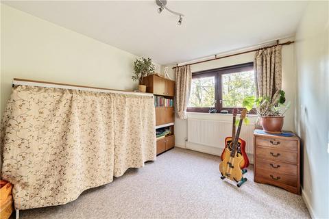 8 Rainsford Close, Stanmore, HA7 3DJ