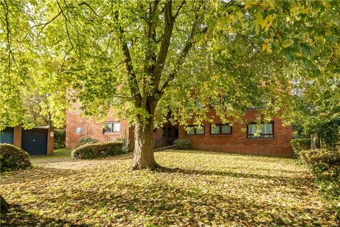 8 Rainsford Close, Stanmore, HA7 3DJ