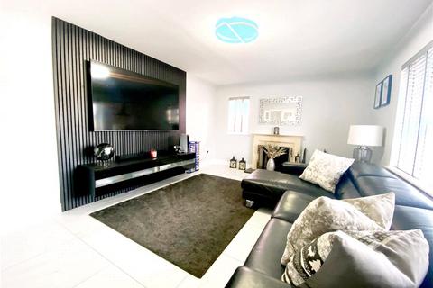 88 Beechcroft Road, Upper Stratton, Swindon, SN2 7QD