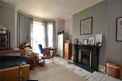 3 bedroom apartment for sale - St. Boniface Road, Ventnor, Isle of Wight