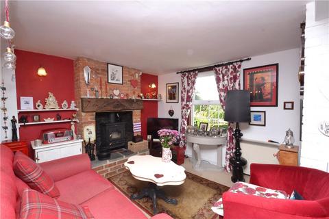 4 bedroom terraced house for sale, Kemming Road, Whitwell, Ventnor