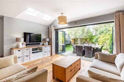 3 bedroom semi-detached house for sale, Bramble Bank, Witney, Oxfordshire