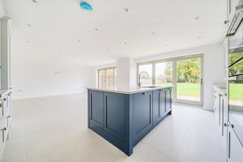 48 Abingdon Road, Standlake, Witney, OX29 7RQ