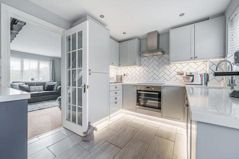 7 Broadway Close, Witney, OX28 5GG