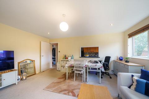 18, Cornel House Osborne Road, Windsor, SL4 3SQ