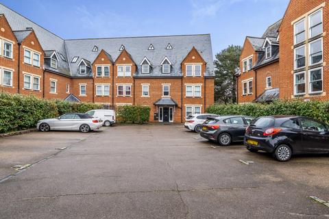 Flat 20, Gray Court Bridgeman Drive, Windsor, SL4 3SW