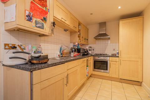3 bedroom end of terrace house for sale, The Hedgerows, Woodley, Reading