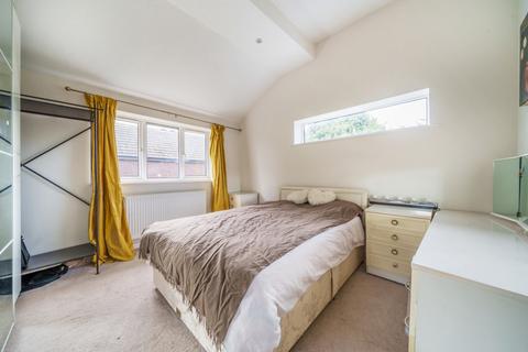 5 bedroom detached house for sale - Agincourt Close, Wokingham, Berkshire