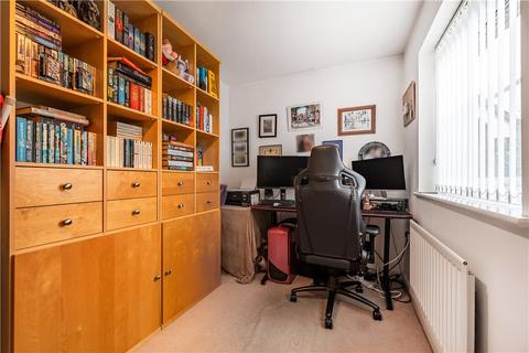 37 Bushell Way, Arborfield, Reading, RG2 9FQ
