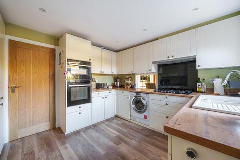 49 Barkham Ride, Finchampstead, Wokingham, RG40 4HA