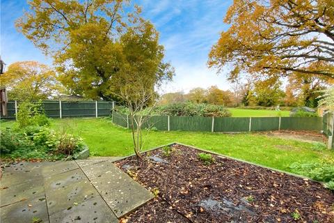 1 Crosby Gardens, Yateley, GU46 7RT