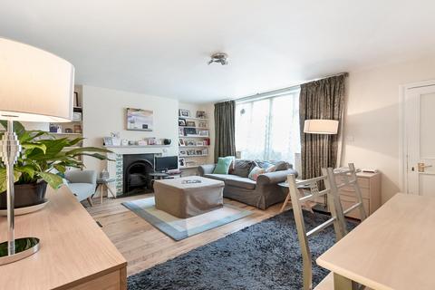 Warwick Way, London, SW1V
