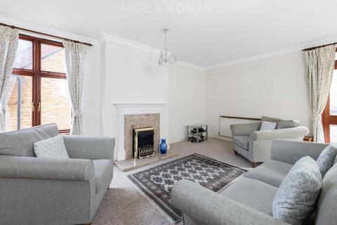 2 bedroom retirement property for sale, Esher Park Avenue, Esher KT10