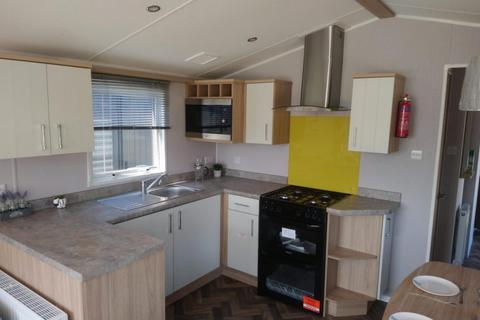 2 bedroom static caravan for sale, Snettisham Beach Holiday Park