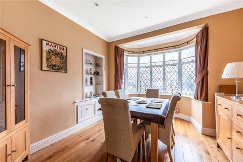 29 Lakeside Drive, Bromley, BR2 8QQ