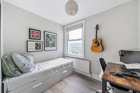 127a Courthill Road, London, SE13 6DR