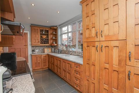 3 bedroom semi-detached house for sale, Oxford Road, Banbury