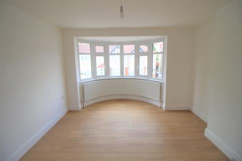 31a The Croft, Wembley, HA0 3EQ
