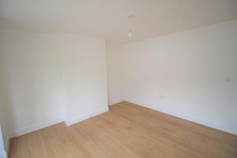 31a The Croft, Wembley, HA0 3EQ