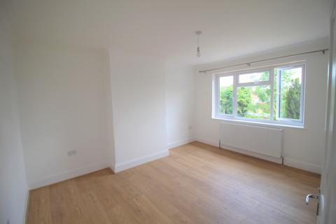 31a The Croft, Wembley, HA0 3EQ