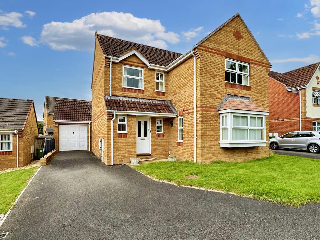 Mannings Meadow, Bovey Tracey 4 bed detached house for sale £450,000