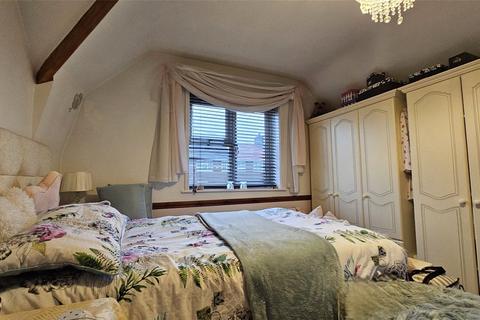 1 Shaw Path, Bromley, BR1 5NP