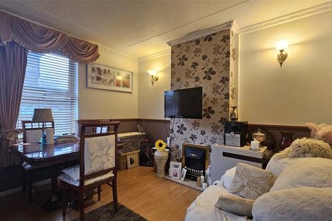 1 Shaw Path, Bromley, BR1 5NP