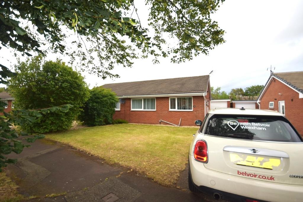Mile Barn Road, Borras, Wrexham, LL13 2 bed bungalow to rent £850 pcm