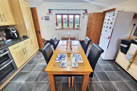 3 bedroom barn conversion to rent, Whitstone EX22