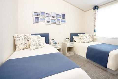 2 bedroom lodge for sale - Pickering York