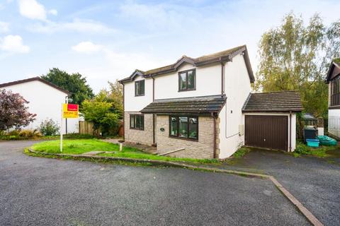 2 Baskerville Court, Clyro, Hereford, HR3 5SS