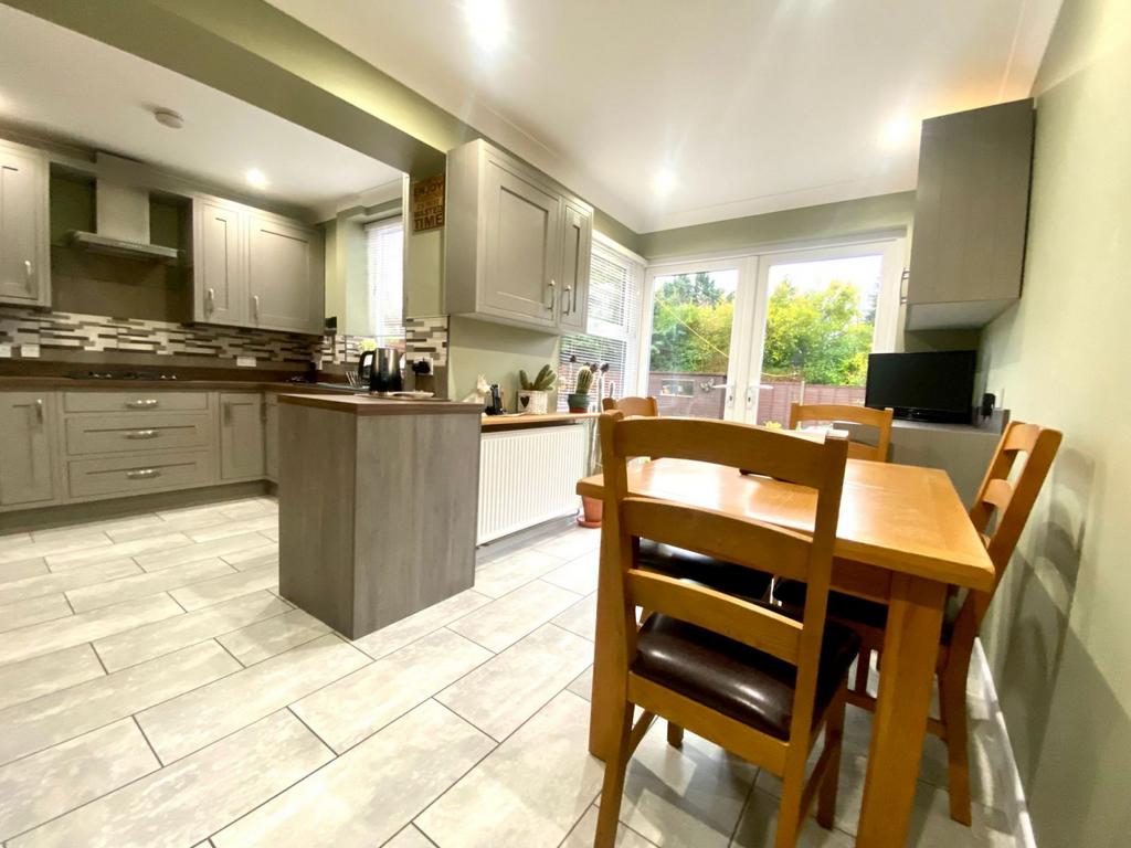 Kitchen/dining room