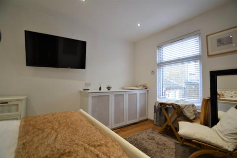 House share to rent - Bankwell Road, London SE13