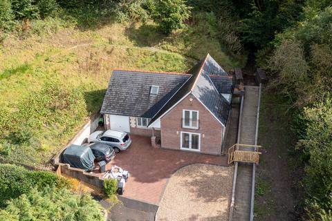 4 bedroom detached house for sale, Graig Road, Six Bells, Abertillery, NP13 2LR