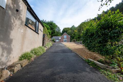 4 bedroom detached house for sale, Graig Road, Six Bells, Abertillery, NP13 2LR