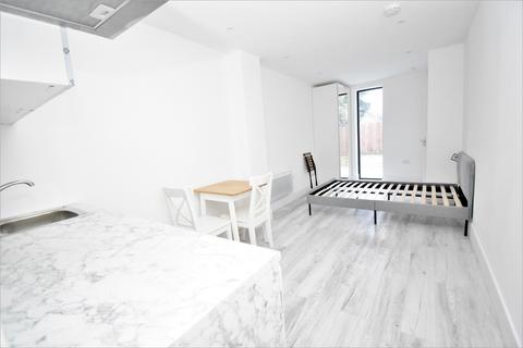 Studio to rent - Prestige House 4 Bellingham Road, London SE6