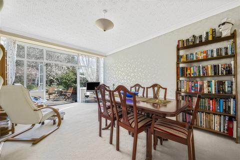 14 Rafford Way, Bromley, BR1 3EW
