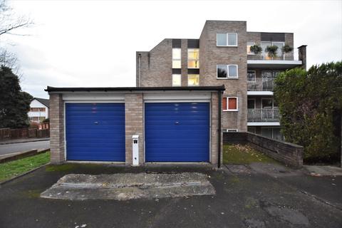 Parking to rent - Ringers Road Bromley BR1