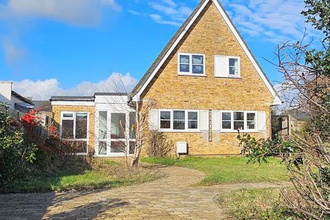 40 Hornbeam Spring, Knebworth, SG3 6BE