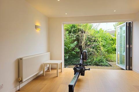 40 Hornbeam Spring, Knebworth, SG3 6BE