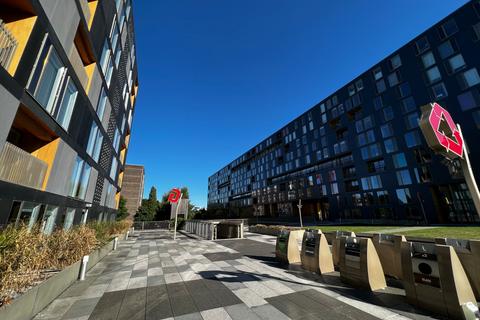 undefined, Saxton, The Avenue, Leeds, West Yorkshire, LS9