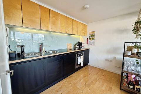 1 bedroom flat to rent, Saxton, The Avenue, Leeds, West Yorkshire, LS9