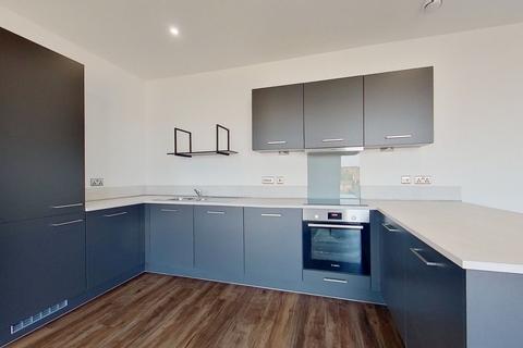 2 bedroom flat to rent, Inverlair Avenue, Glasgow, G43