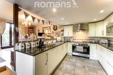 3 bedroom semi-detached house to rent, Nuname Cottage Crookham Village