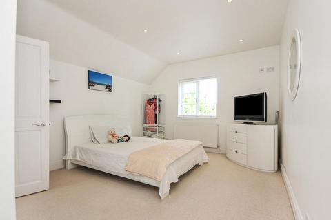 5 bedroom semi-detached house to rent, Botsom Lane West Kingsdown TN15