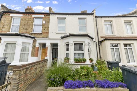 2 bedroom flat to rent, Hessel Road, W13