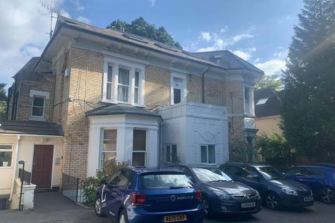 Studio to rent, Surrey Road, Bournemouth