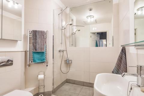 1 bedroom retirement property for sale, Heathside,  Finchley Rd,  NW11